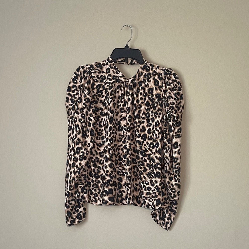 TOPSHOP Leopard Print Mock Neck Keyhole Back Long Sleeve Blouse Women's Size 8
